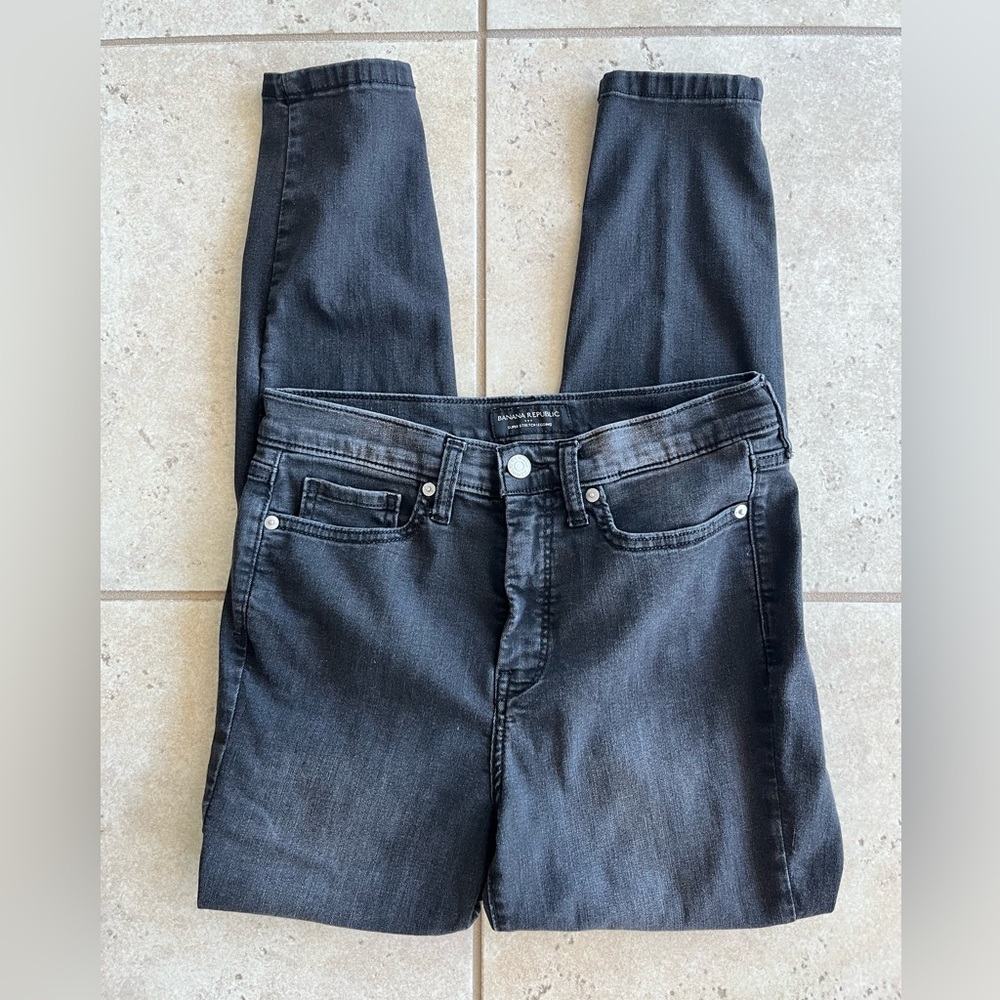 Banana Republic Factory Black Super Stretch Legging Jeans